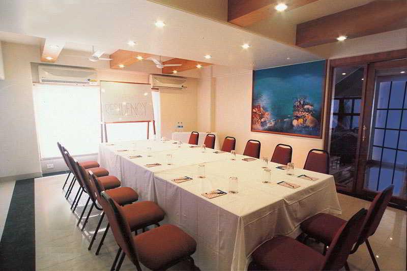 Hotel Imperial Executive, Andheri Bombay Exterior foto