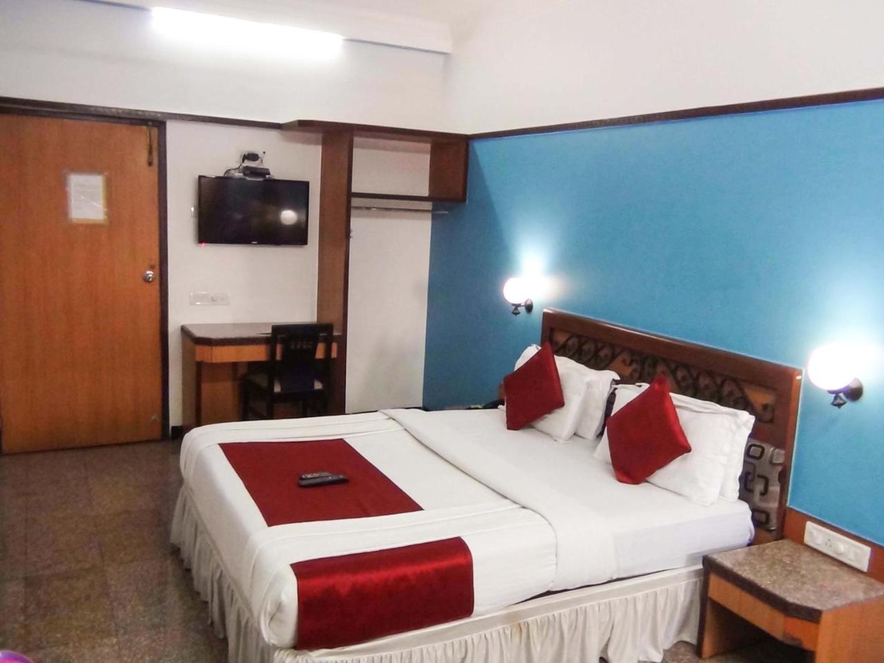 Hotel Imperial Executive, Andheri Bombay Exterior foto